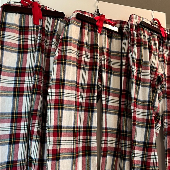 Old Navy Other - Set of 3 Unisex Christmas Pj bottoms & 3 Lampoon’s Christmas Vacation Tees.